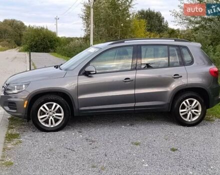 Сірий Фольксваген Тігуан, об'ємом двигуна 2 л та пробігом 205 тис. км за 12200 $, фото 1 на Automoto.ua