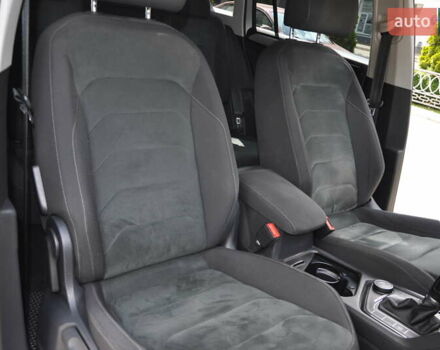 Сірий Фольксваген Тігуан, об'ємом двигуна 1.98 л та пробігом 174 тис. км за 20300 $, фото 24 на Automoto.ua