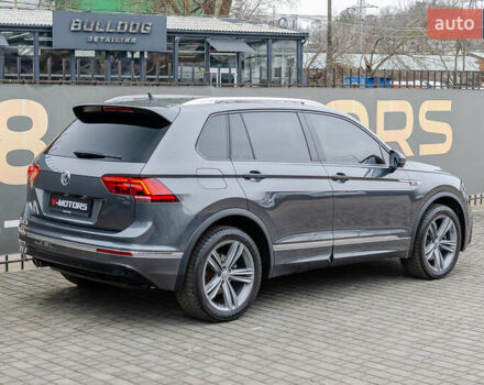 Серый Фольксваген Тигуан, объемом двигателя 1.98 л и пробегом 124 тыс. км за 25700 $, фото 7 на Automoto.ua