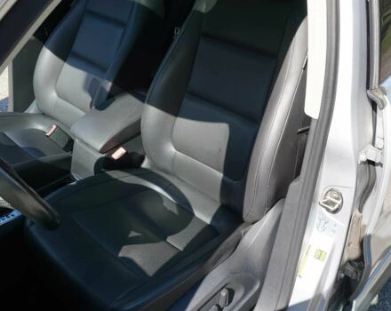 Сірий Фольксваген Тігуан, об'ємом двигуна 2 л та пробігом 77 тис. км за 7000 $, фото 11 на Automoto.ua