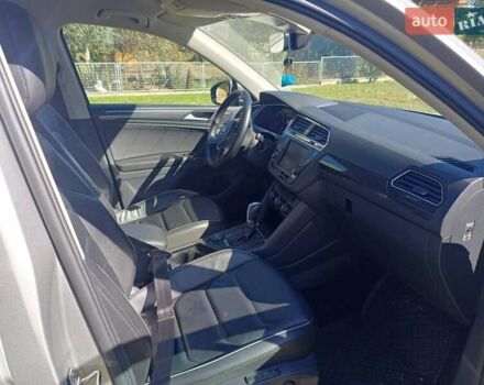 Серый Фольксваген Тигуан, объемом двигателя 1.98 л и пробегом 231 тыс. км за 23000 $, фото 11 на Automoto.ua