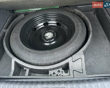 Сірий Фольксваген Тігуан, об'ємом двигуна 2 л та пробігом 150 тис. км за 12300 $, фото 31 на Automoto.ua