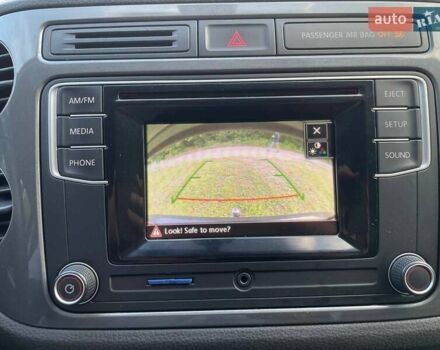 Сірий Фольксваген Тігуан, об'ємом двигуна 2 л та пробігом 133 тис. км за 13499 $, фото 15 на Automoto.ua