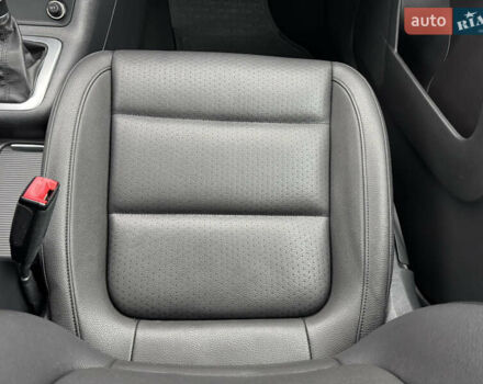 Серый Фольксваген Тигуан, объемом двигателя 2 л и пробегом 106 тыс. км за 15300 $, фото 27 на Automoto.ua