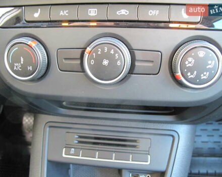 Серый Фольксваген Тигуан, объемом двигателя 2 л и пробегом 186 тыс. км за 14900 $, фото 79 на Automoto.ua