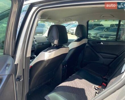 Серый Фольксваген Тигуан, объемом двигателя 1.98 л и пробегом 99 тыс. км за 12300 $, фото 19 на Automoto.ua