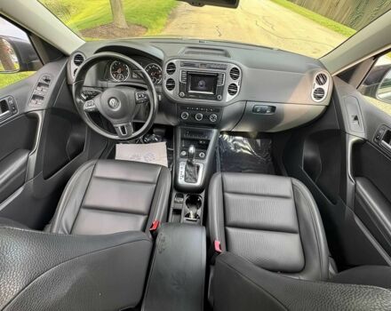 Серый Фольксваген Тигуан, объемом двигателя 2 л и пробегом 74 тыс. км за 7900 $, фото 8 на Automoto.ua