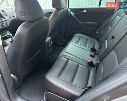 Серый Фольксваген Тигуан, объемом двигателя 1.98 л и пробегом 105 тыс. км за 15400 $, фото 14 на Automoto.ua