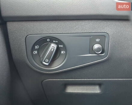 Серый Фольксваген Тигуан, объемом двигателя 2 л и пробегом 245 тыс. км за 26999 $, фото 33 на Automoto.ua