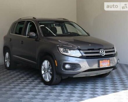 Серый Фольксваген Тигуан, объемом двигателя 2 л и пробегом 129 тыс. км за 3000 $, фото 3 на Automoto.ua