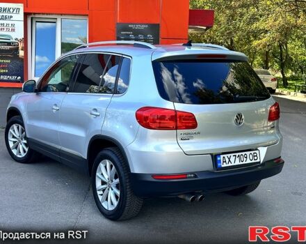 Сірий Фольксваген Тігуан, об'ємом двигуна 2 л та пробігом 190 тис. км за 13700 $, фото 2 на Automoto.ua