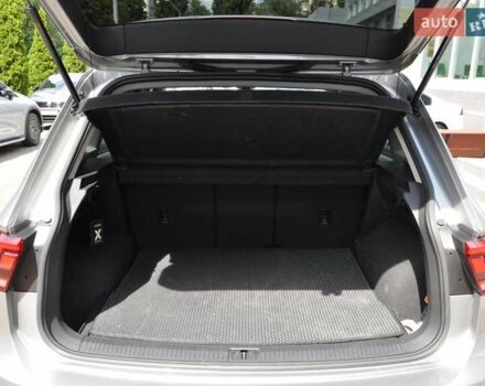 Сірий Фольксваген Тігуан, об'ємом двигуна 1.98 л та пробігом 174 тис. км за 20300 $, фото 6 на Automoto.ua