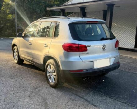 Сірий Фольксваген Тігуан, об'ємом двигуна 2 л та пробігом 71 тис. км за 7600 $, фото 5 на Automoto.ua