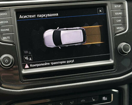 Сірий Фольксваген Тігуан, об'ємом двигуна 1.97 л та пробігом 181 тис. км за 22300 $, фото 11 на Automoto.ua