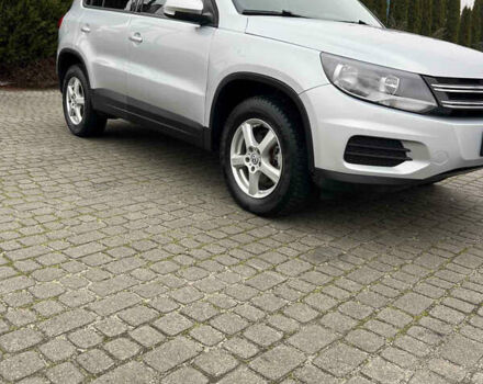 Серый Фольксваген Тигуан, объемом двигателя 1.98 л и пробегом 156 тыс. км за 12999 $, фото 4 на Automoto.ua