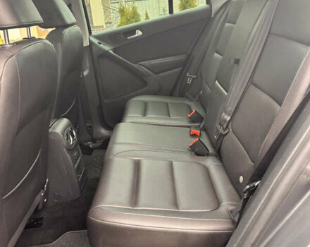 Сірий Фольксваген Тігуан, об'ємом двигуна 1.98 л та пробігом 196 тис. км за 12900 $, фото 13 на Automoto.ua