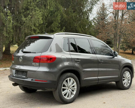 Сірий Фольксваген Тігуан, об'ємом двигуна 1.99 л та пробігом 51 тис. км за 17500 $, фото 2 на Automoto.ua