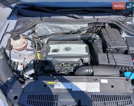 Сірий Фольксваген Тігуан, об'ємом двигуна 1.98 л та пробігом 235 тис. км за 12800 $, фото 7 на Automoto.ua