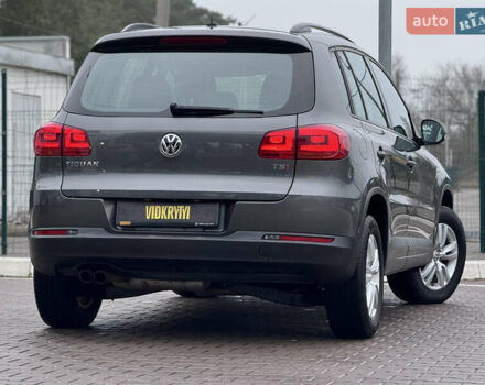 Серый Фольксваген Тигуан, объемом двигателя 2 л и пробегом 169 тыс. км за 12300 $, фото 14 на Automoto.ua