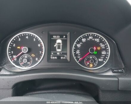 Сірий Фольксваген Тігуан, об'ємом двигуна 2 л та пробігом 151 тис. км за 10800 $, фото 7 на Automoto.ua