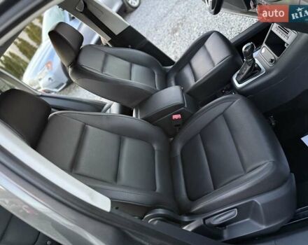 Серый Фольксваген Тигуан, объемом двигателя 2 л и пробегом 135 тыс. км за 11950 $, фото 72 на Automoto.ua