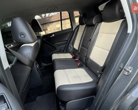 Сірий Фольксваген Тігуан, об'ємом двигуна 1.98 л та пробігом 234 тис. км за 9999 $, фото 19 на Automoto.ua