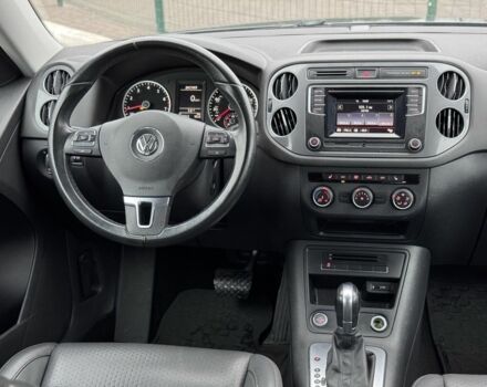 Серый Фольксваген Тигуан, объемом двигателя 2 л и пробегом 169 тыс. км за 12300 $, фото 13 на Automoto.ua