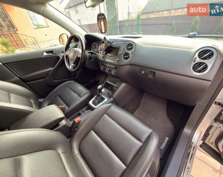 Серый Фольксваген Тигуан, объемом двигателя 1.98 л и пробегом 142 тыс. км за 12800 $, фото 33 на Automoto.ua