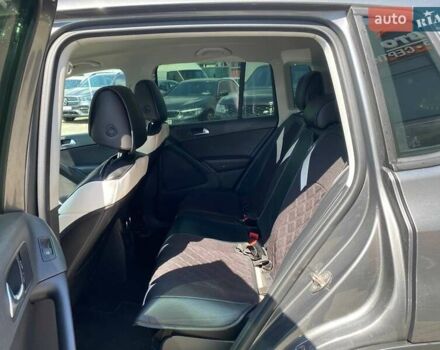 Серый Фольксваген Тигуан, объемом двигателя 1.98 л и пробегом 99 тыс. км за 12300 $, фото 18 на Automoto.ua