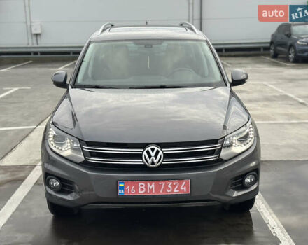 Серый Фольксваген Тигуан, объемом двигателя 1.98 л и пробегом 105 тыс. км за 15400 $, фото 1 на Automoto.ua