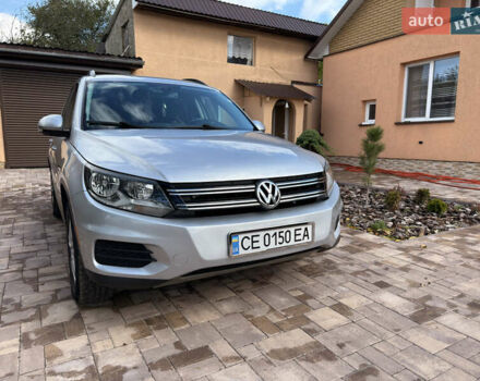 Серый Фольксваген Тигуан, объемом двигателя 1.98 л и пробегом 142 тыс. км за 12800 $, фото 1 на Automoto.ua