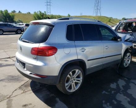 Сірий Фольксваген Тігуан, об'ємом двигуна 2 л та пробігом 120 тис. км за 7900 $, фото 5 на Automoto.ua