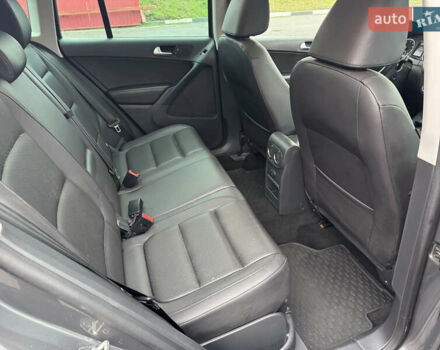 Серый Фольксваген Тигуан, объемом двигателя 2 л и пробегом 106 тыс. км за 15300 $, фото 13 на Automoto.ua