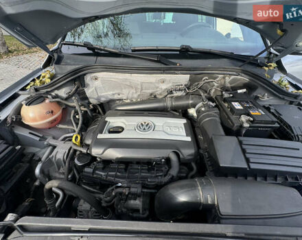 Сірий Фольксваген Тігуан, об'ємом двигуна 2 л та пробігом 175 тис. км за 12750 $, фото 63 на Automoto.ua