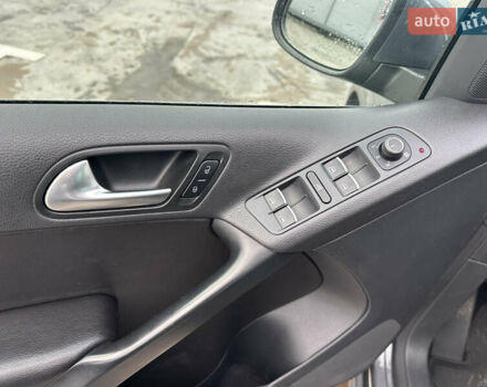 Серый Фольксваген Тигуан, объемом двигателя 1.98 л и пробегом 105 тыс. км за 15400 $, фото 9 на Automoto.ua