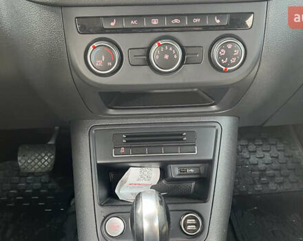 Сірий Фольксваген Тігуан, об'ємом двигуна 1.98 л та пробігом 234 тис. км за 9999 $, фото 12 на Automoto.ua