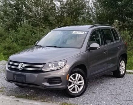 Сірий Фольксваген Тігуан, об'ємом двигуна 2 л та пробігом 205 тис. км за 12200 $, фото 2 на Automoto.ua