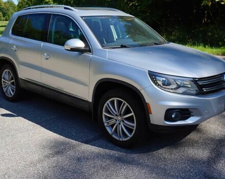 Сірий Фольксваген Тігуан, об'ємом двигуна 2 л та пробігом 77 тис. км за 7000 $, фото 2 на Automoto.ua