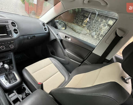 Сірий Фольксваген Тігуан, об'ємом двигуна 1.98 л та пробігом 234 тис. км за 9999 $, фото 16 на Automoto.ua