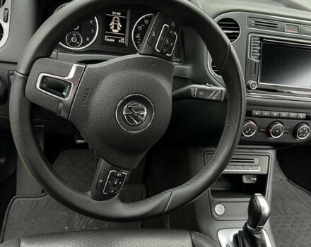 Серый Фольксваген Тигуан, объемом двигателя 1.98 л и пробегом 156 тыс. км за 12999 $, фото 10 на Automoto.ua