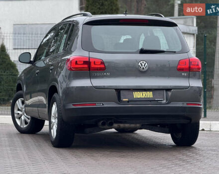 Серый Фольксваген Тигуан, объемом двигателя 2 л и пробегом 169 тыс. км за 12300 $, фото 17 на Automoto.ua