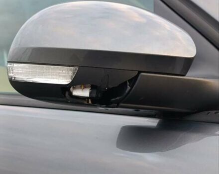 Сірий Фольксваген Тігуан, об'ємом двигуна 2 л та пробігом 205 тис. км за 12200 $, фото 42 на Automoto.ua