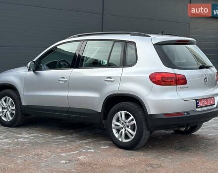 Сірий Фольксваген Тігуан, об'ємом двигуна 1.98 л та пробігом 171 тис. км за 15999 $, фото 5 на Automoto.ua
