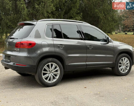 Сірий Фольксваген Тігуан, об'ємом двигуна 1.99 л та пробігом 51 тис. км за 17500 $, фото 5 на Automoto.ua