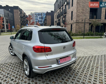 Сірий Фольксваген Тігуан, об'ємом двигуна 2 л та пробігом 175 тис. км за 12750 $, фото 30 на Automoto.ua
