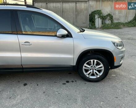 Сірий Фольксваген Тігуан, об'ємом двигуна 1.98 л та пробігом 145 тис. км за 12950 $, фото 6 на Automoto.ua