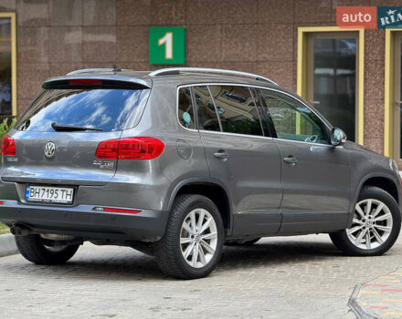 Серый Фольксваген Тигуан, объемом двигателя 1.97 л и пробегом 124 тыс. км за 17200 $, фото 11 на Automoto.ua