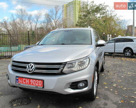 Серый Фольксваген Тигуан, объемом двигателя 2 л и пробегом 186 тыс. км за 14900 $, фото 5 на Automoto.ua