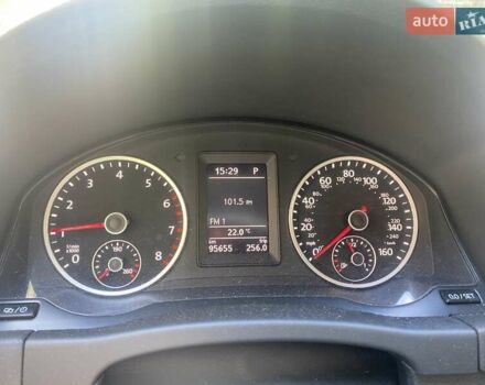 Серый Фольксваген Тигуан, объемом двигателя 2 л и пробегом 95 тыс. км за 14976 $, фото 5 на Automoto.ua