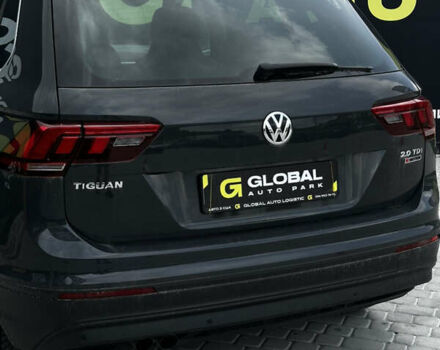 Сірий Фольксваген Тігуан, об'ємом двигуна 1.97 л та пробігом 181 тис. км за 22300 $, фото 23 на Automoto.ua